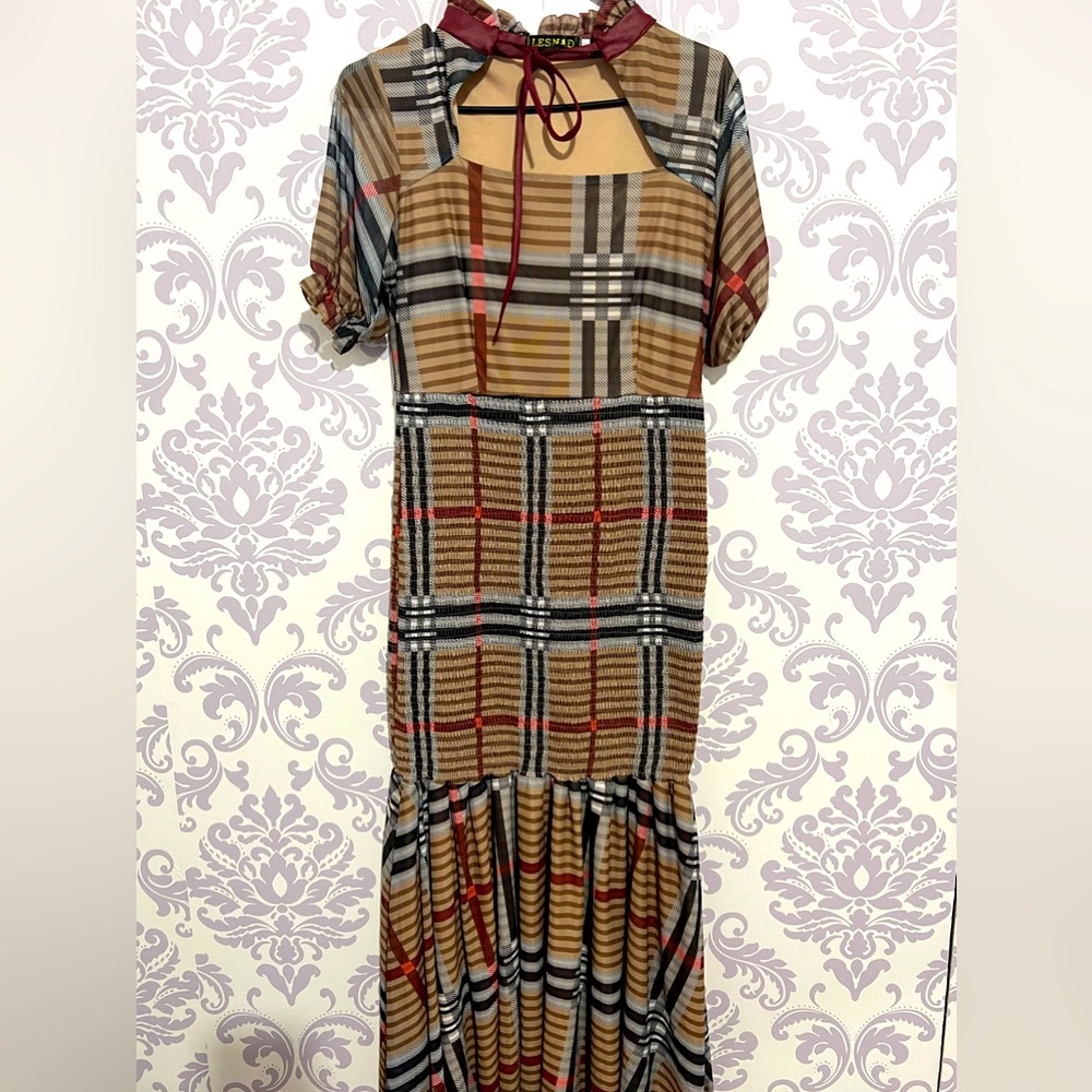 New maxi dress size M